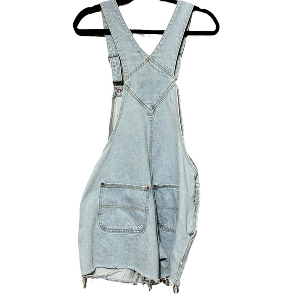 OLD NAVY Slouchy No Stretch Lightwash Raw Hem Short Cotton Denim Overall - Picture 7 of 10